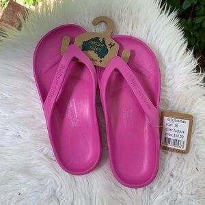 Aussie Soles Starfish Pink Flip Flops